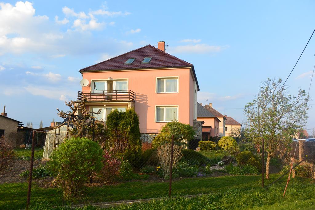 Rodinne Ubytovani - Family Accommodation Kobylice 外观 照片