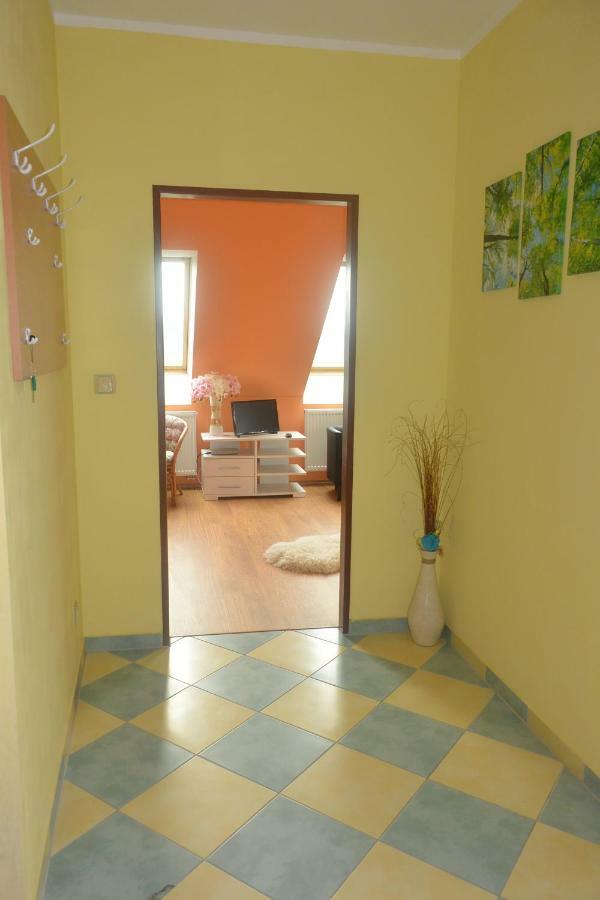 Rodinne Ubytovani - Family Accommodation Kobylice 外观 照片