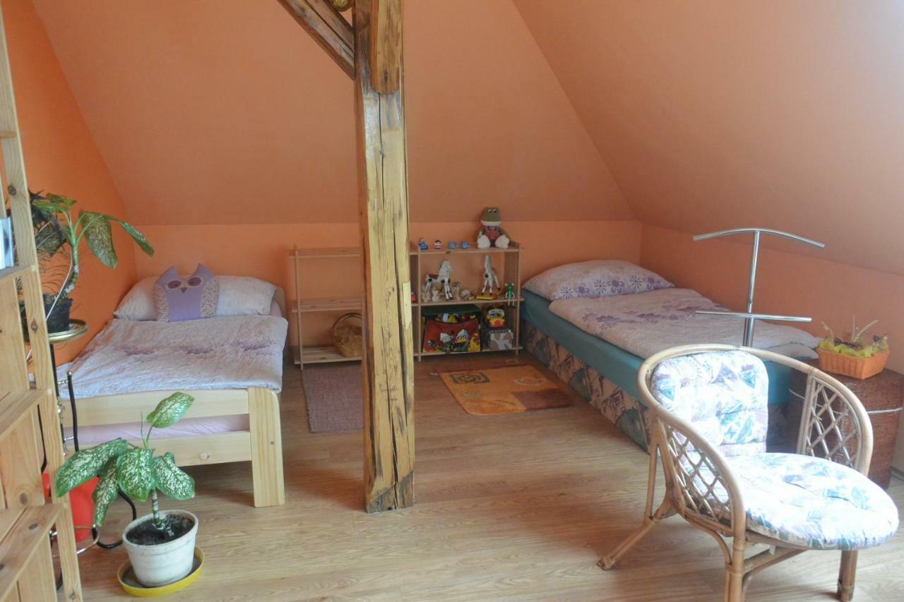 Rodinne Ubytovani - Family Accommodation Kobylice 外观 照片